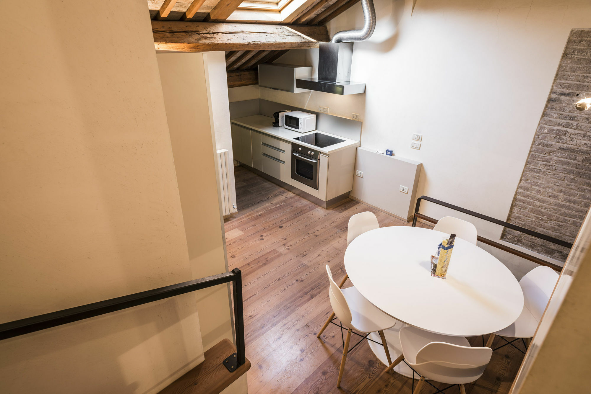 Myplace Sant'Agostino Apartment เตรวิโซ ภายนอก รูปภาพ