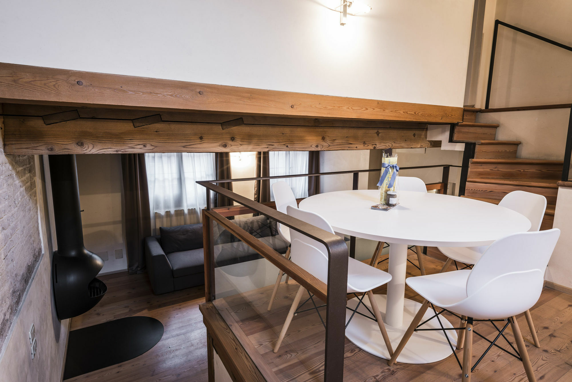 Myplace Sant'Agostino Apartment เตรวิโซ ภายนอก รูปภาพ
